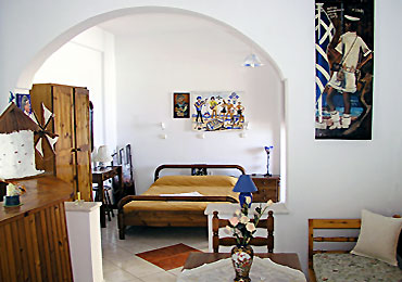 Argonaftes Villa Fira Santorini