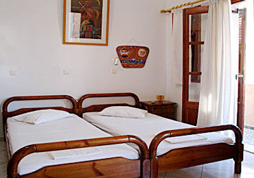 Argonaftes Villa Fira Santorini